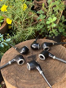 Cachimbo de Umbanda Tradicional Curvo – 12cm | Preto unidade