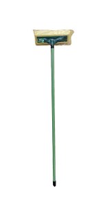 PASSA CERA PLÁSTICO * Com cabo * Largura 25cm * Cores variadas