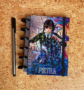 Caderno de Disco Personalizado Wandinha