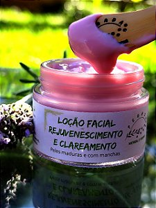 Loção Facial Rejuvenescimento e Clareamento
