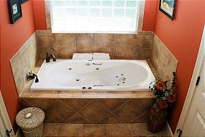 BANHEIRA OUROCRIL 180 C/ HIDRO - TOP LINE