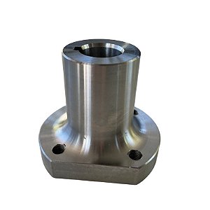 Eixo flangeado L. Motor (aberto) 2000/32X em aço 1045 (10061075)