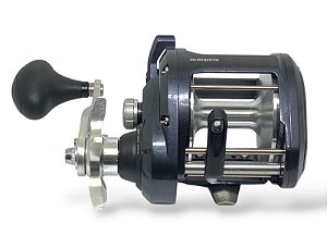 Carretilha Shimano Tekota 800 PG 2022 Direita