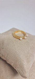 Anel Três Pérolas Texturado Brilhante