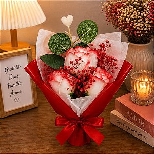Buquê Decorativo Com Rosa Artificial 24cm - Vermelha