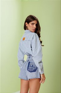 Shorts Jeans Bordado Onça