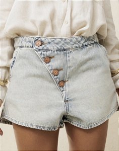 Short Botões Amanda