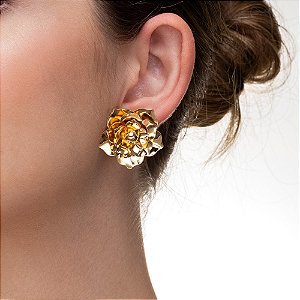 Brinco Flor Real Escupida em bijuteria