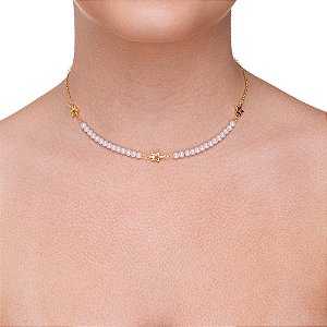 Choker pérolas intercaladas com estrela folheada a ouro