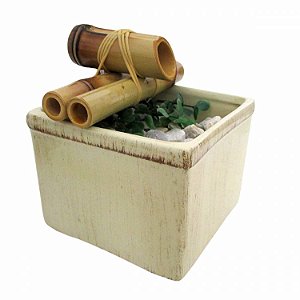 Fonte de Água em Cerâmica e Bambu 11cm - Clara