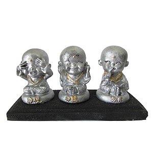 Trio de Budas na Base 12cm - Nada Vejo, Nada Escuto, Nada Falo - Prateado