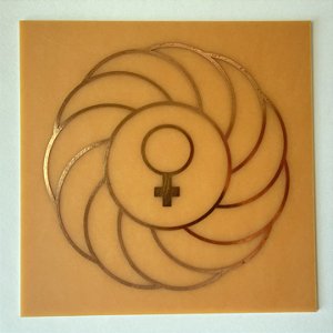 Gráfico Turbilhão com Vênus, em Fenolite com Cobre 058 -14cm
