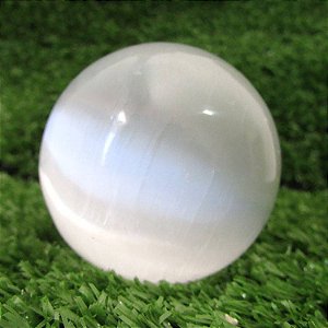 Bola de Cristal de Selenita P 5,5cm - Esfera de Cristal Natural