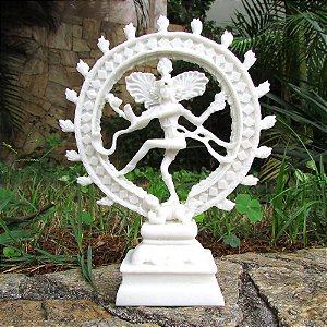 Deus Shiva Nataraja no Círculo de Fogo em Marmorite 18cm