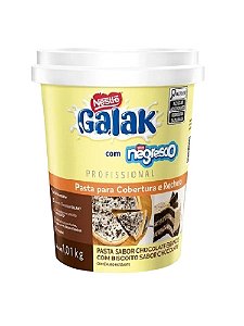 Recheio e Cobertura em Pasta Cremosa Sabor Galak com Negresco Balde 1,01 kg - Nestlé