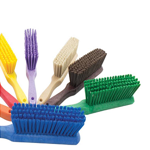 ESCOVA DE BANCADAS CERDAS MACIAS REF. 4601W BRANCA - EL CASTOR