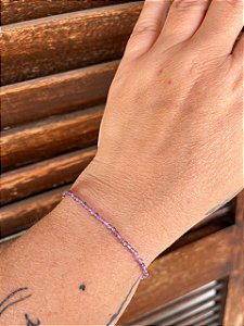 Pulseira Ametista 2mm Multifacetada - Intuição, Transmutação, Paz Profunda