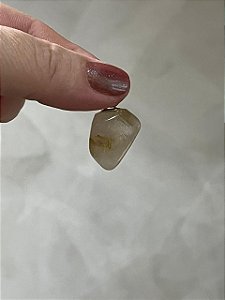 Pingente de Quartzo Rutilado Rolado - Manifestação, Clareza e Propósito com Poder