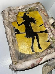 Grimório - Registros de magia, alma e intenção