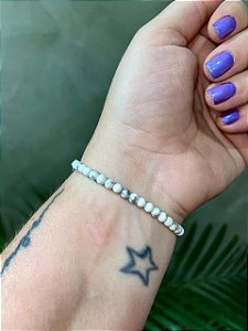 Pulseira de Howlita esfera 4mm - A Pedra da Paz Interior, Paciência e Cura Emocional