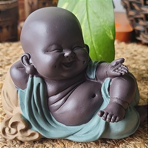 Buda Sentado com Perna para Cima