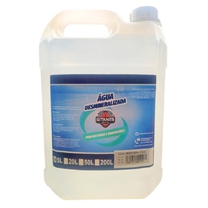 Água desmineralizada p/ radiador Gitanes 5L