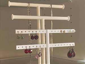 Organizador de Joias Completo – Suporte para Colar, Brinco e Anel