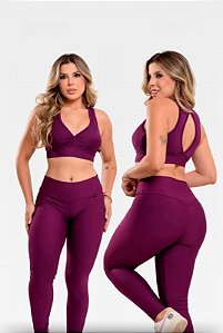 Conjunto top calça aberto nas costas