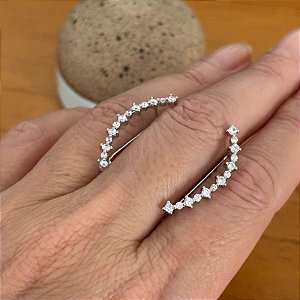 Brinco Ear Cuff Prata com zirconias brancas