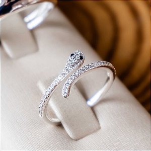 Anel Cobra ou Olho grego Banho de Prata