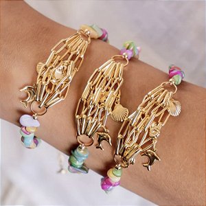 Pulseira Cascalho Colorido com Pingentes Fundo do Mar