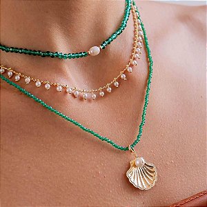 Choker Mini Cristais com Concha Lisa e Pérola