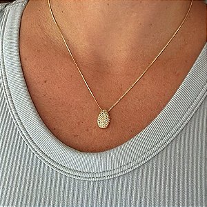 Pingente gota zirconias brancas banho de ouro amarelo