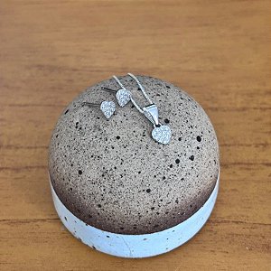 Conjunto Brinco e Pingente Coração Delicado com Zircônias Brancas em Prata 925