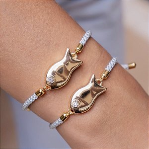 Pulseira Ajustável Cordão Torcido com Peixe Liso e Zircônia