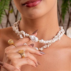 Colar Cascalho Pedra natural branca com pérola