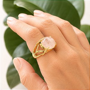 Anel quartzo rosa medida 19 banho de ouro amarelo