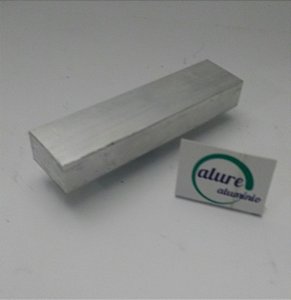 Barra chata de alumínio 1" X 5/8" = 2,54cm X 1,58cm