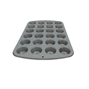 FORMA DE SILICONE CUPCAKE CONFEITUDO 24 ESPAÇOS