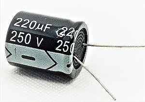 Capacitor Eletrolitico 220uF 250V