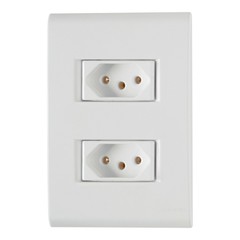 Tomada 2 Pinos + Terra 10A Liz Dupla com Espelho 4x2 Tramontina Branco - 57170/065 - 57170/065