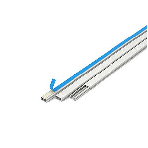 Canaleta Fechada Enerbras Barra 2 Metros 20x10mm Branco com Fita Dupla Face - 361/2-EF- Vendido Unitário - 361/2 - EF