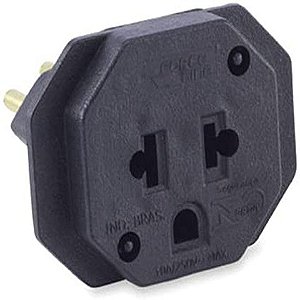 Adaptador Tomada Force Line 2 Pinos Fêmea Chato + Terra - 3 Pinos Macho Redondo 10A Preto - 4312 - 4312