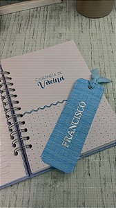 10 - Marcador de página c/ilhos e aplicação em foil