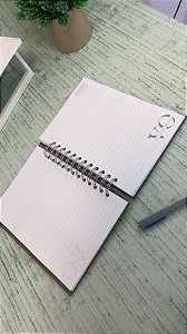 Caderno A5 c/100fls capa dura fundo verde