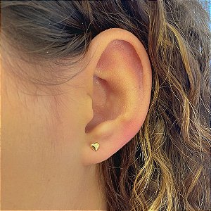 Brinco Coração Liso Mini Pequeno Folheado a Ouro 18K