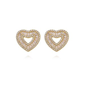 Brinco Coração Vazado Baguetes Folheado a Ouro 18K