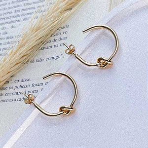 Brinco De Argola Aberta No Folheado a Ouro 18K
