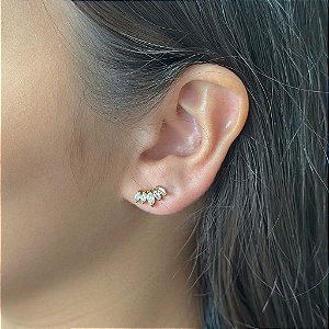Brinco Earcuff Navetes Cristais Folheado a Ouro 18K