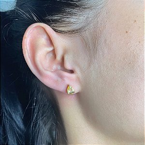 Brinco Gota Marfim Folheado a Ouro 18K